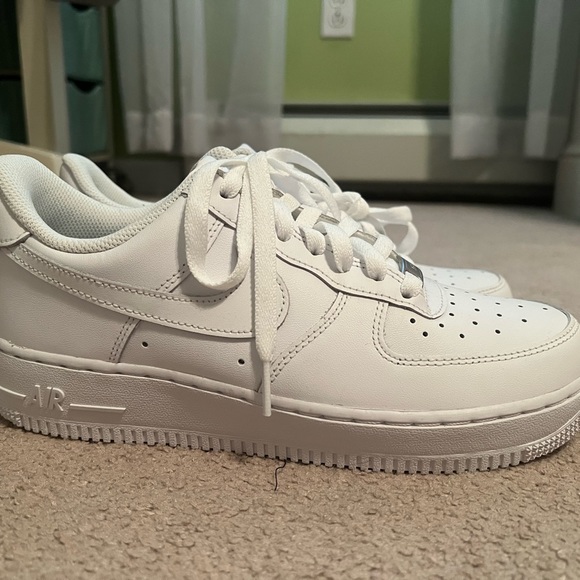 BRAND NEW AIR FORCE 1 - Picture 5 of 5